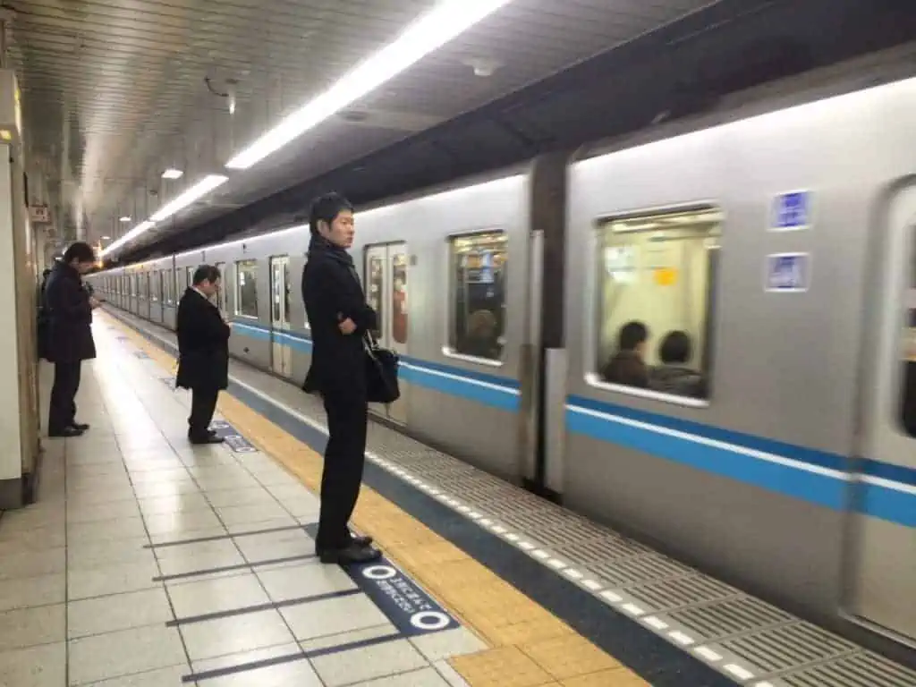 one week trip to japan, tokyo subway station