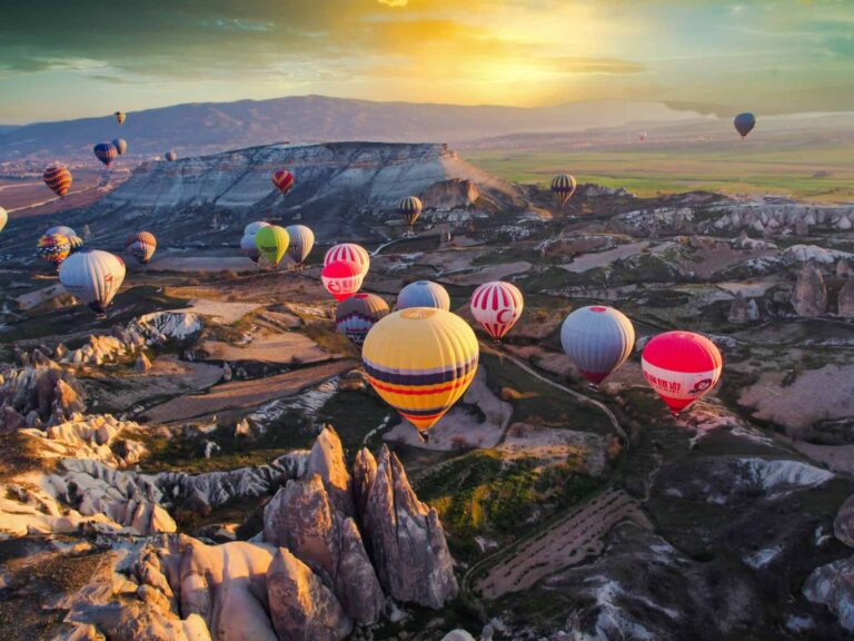 25 Tips for Hot Air Balloon Rides In Cappadocia, Turkey